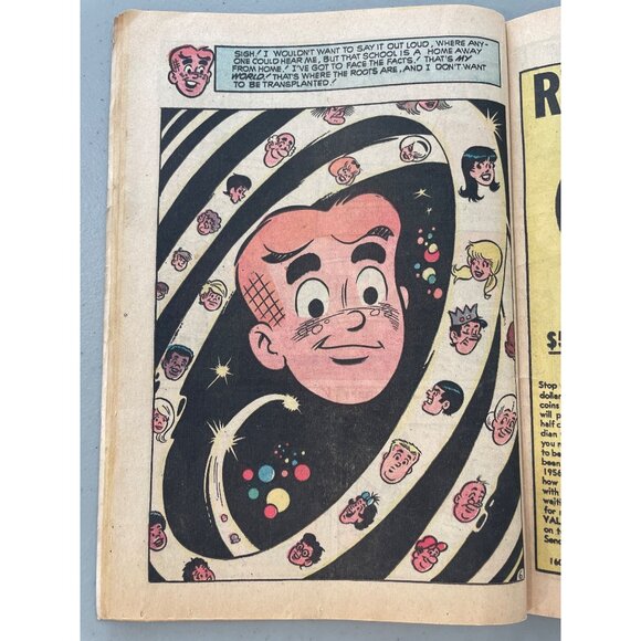 Archie Series Archie At Riverdale High #2 September 1972 Comic Bagged Boarded - Picture 6 of 8
